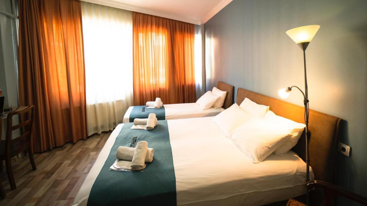 Puffin Suites Istanbul Exterior photo